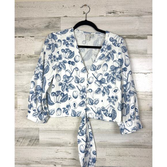 Joie Women’s S White Blue Fruit Print Linen Blend Long Sleeve Crop Top NEW - Picture 1 of 6